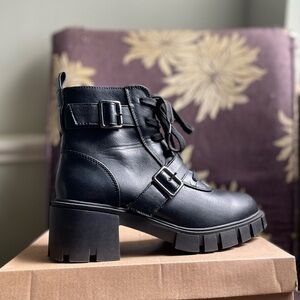 Seychelle Chunky Boots